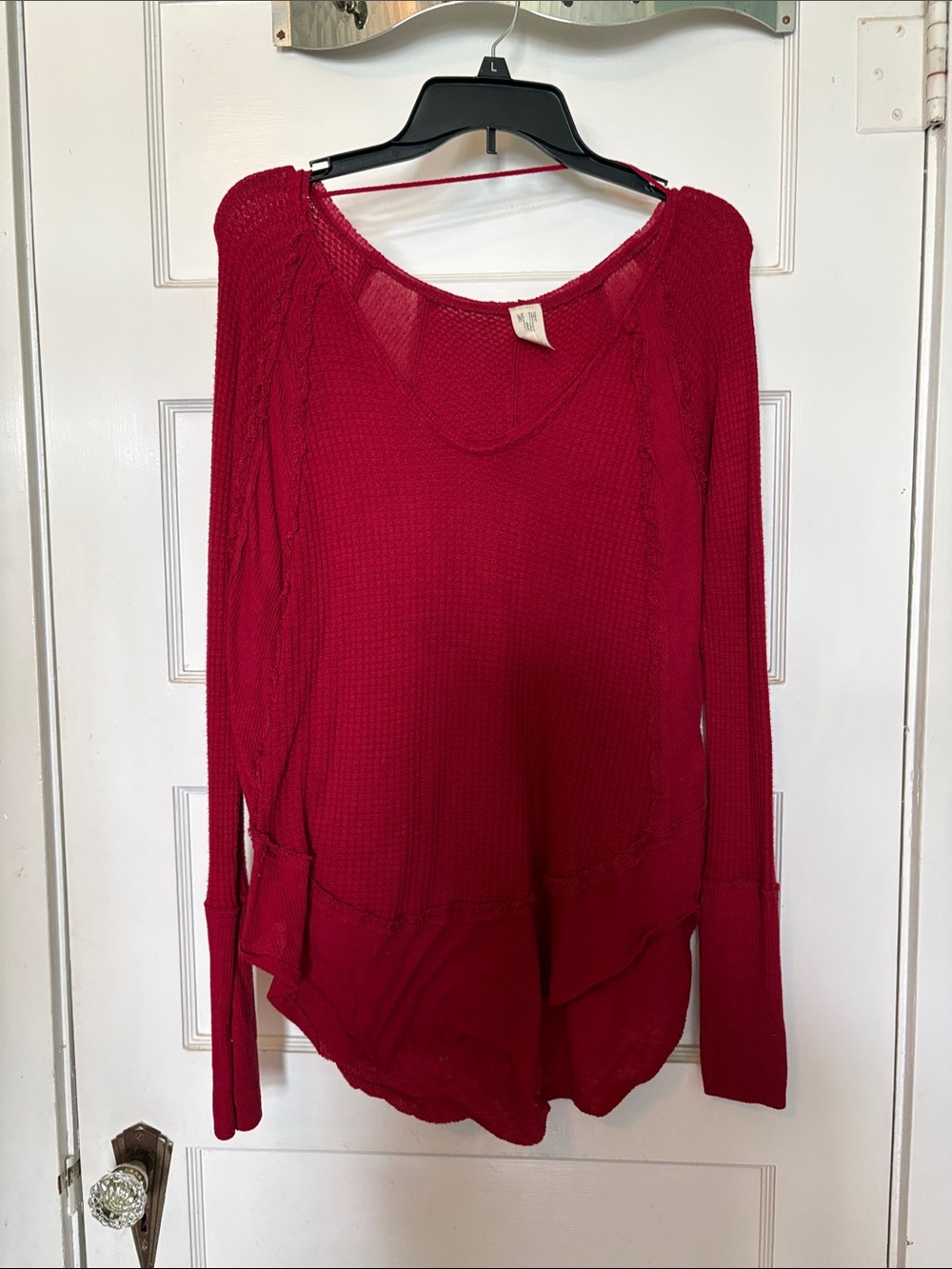 We the Free Women’s Long-Sleeve Knit Scoop Neck Top - Red Size S
